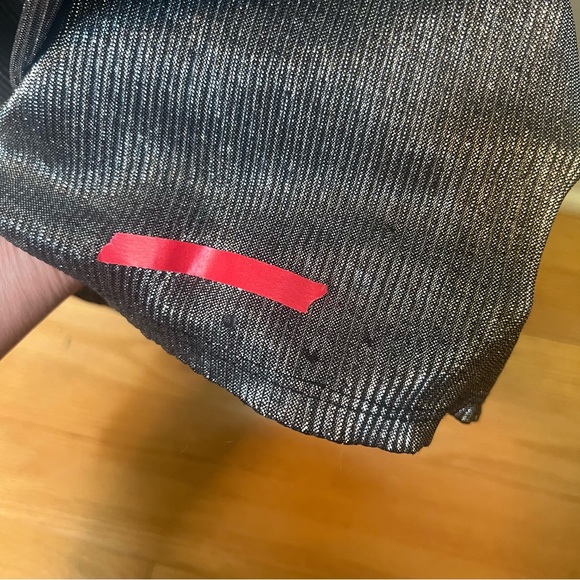 Laundry by Shelli Segal Metallic Gown - Picture 12 of 15